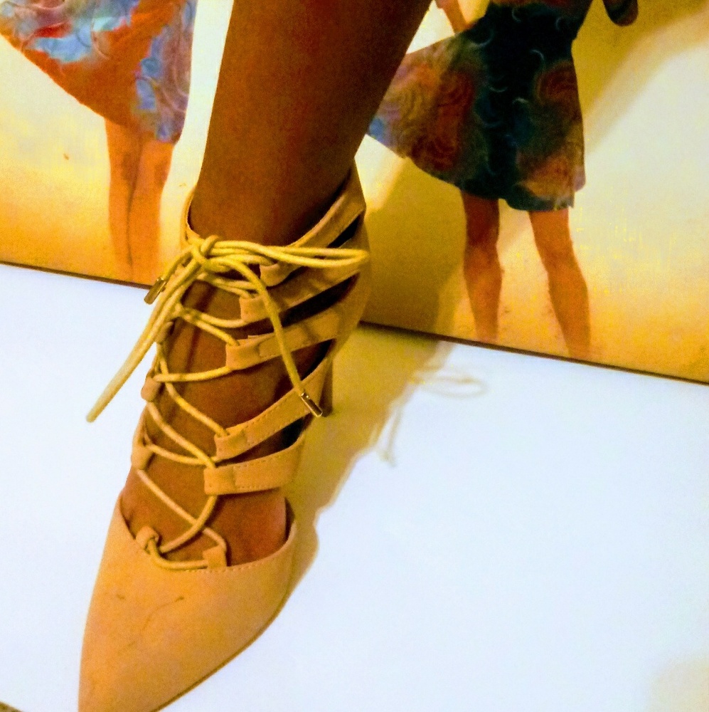 Shoes - Picture 2 of 3